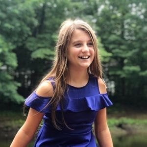 Meet your Posher, Elizabeth